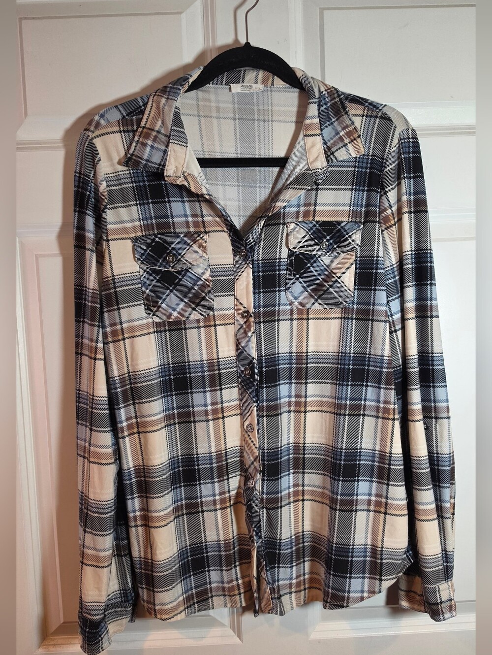 Ardene Stretchy Beige & Bue Plaid Button-Up Shirt Like New XL